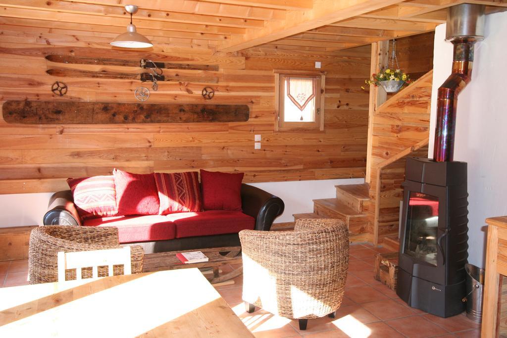 Le Chalet Du Queyras And Spa Molines-en-Queyras Habitación foto