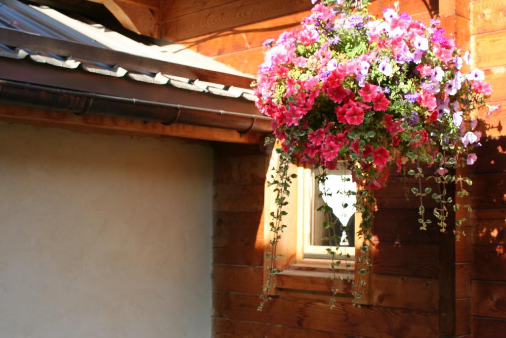 Le Chalet Du Queyras And Spa Molines-en-Queyras Habitación foto